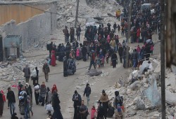 مدنيو حلب يناشدون العالم لإجلاءهم من تحت الحصار