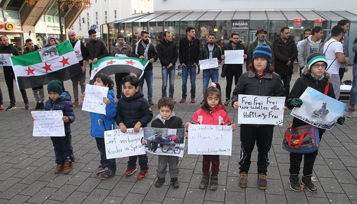 مظاهرة في ألمانيا تندد بهجمات النظام السوري على حلب