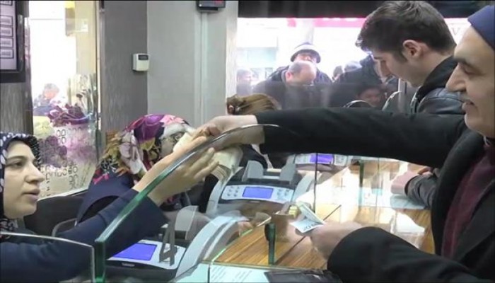 في أزمة الدولار .. لماذا استجاب الأتراك لأردوغان ولم يستجب المصريون للسيسي