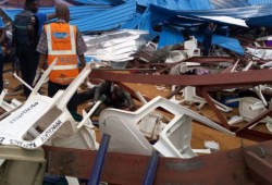 نيجيريا : مصرع أكثر من 200 شخص في انهيار سقف كنيسة