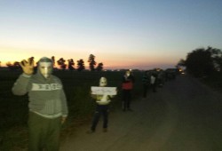 البحيرة : سلسلة بشرية لثوار الدلنجات تُندد بالانقلاب العسكري