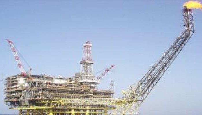 شركة إينى الايطالية تبيع 30%من حقل ظهر المصرى للغاز إلى روسنفت الروسية بـ1.125مليار دولار