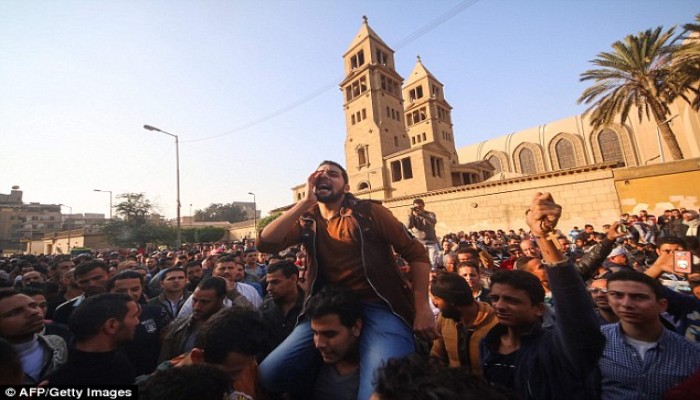 "أسوشيتدبرس": أصوات الغضب القبطية تتزايد ضد سلطات الانقلاب