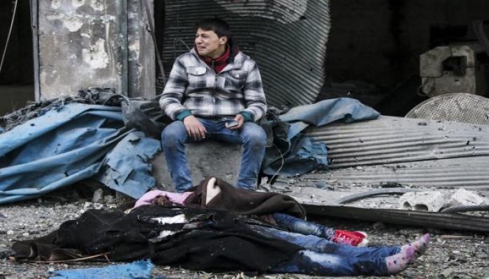 "العالم"  يدمر حلب مع سبق الإصرار والترصد