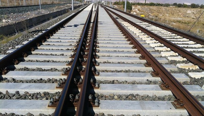 ماليزيا وسنغافورة توقعان اتفاقاً لإنشاء خط قطار سريع يربط بينهما