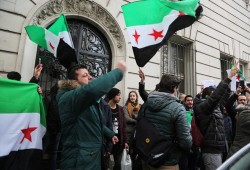 مظاهرات عربية وغربية تنديدا بـ"الإبادة" في حلب