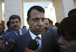 بتهمة الفساد..الحكم بسجن دحلان 3 سنوات وإرجاع 16 مليون دولار