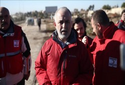 رئيس الهلال الأحمر التركي على تخوم حلب لاستقبال الجرحى والمدنيين