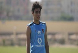 الأهلي يدرس التخلى عن أكرم توفيق لمنتخب الشباب والتمسك بـ نيدفيد
