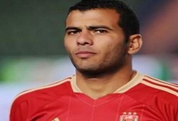 الأهلي يخمد فتنة متعب بالقيد الأفريقى مؤقتاً