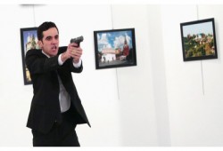 إطلاق سراح أسرة قاتل السفير الروسي