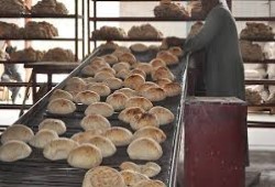 "شعبة المخابز": لا تراجع عن زيادة سعر الخبز المدعم