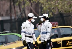 الحياة تتوقف في العاصمة الإيرانية بسبب "تلوث الهواء"