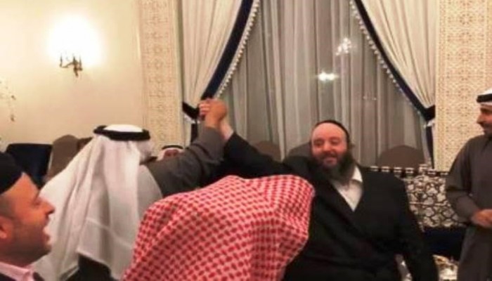 حماس تستهجن فضيحة استضافة واحتفاء البحرين بجماعة صهيونية