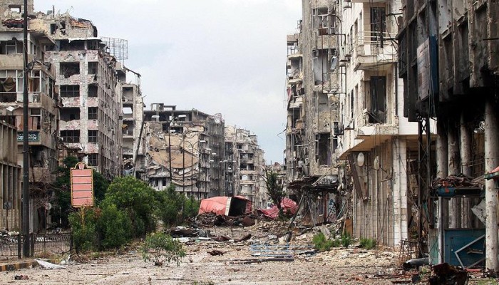 بعد تفريغ حلب .. قوات النظام تنهب بيوتها وتفرّغها من محتوياتها