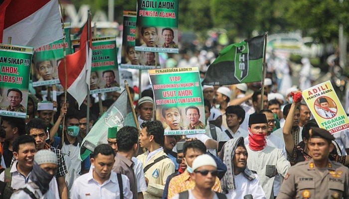 رفض طلب حاكم جاكرتا إيقاف محاكمته بتهمة "الإساءة للقرآن"
