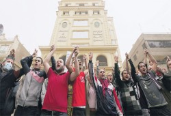 شباب وعواجيز الاخوان