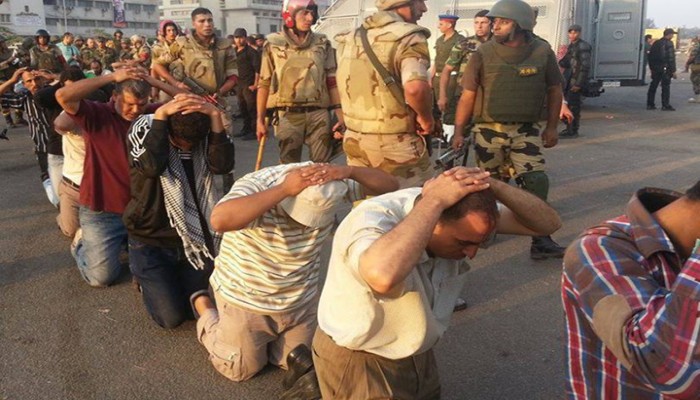 صحيفة ألمانية: دولة البوليس عادت بقوة في عهد السيسي