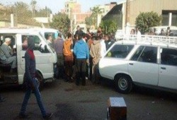 "سائقو النقل الداخلي" يُضربون عن العمل بدمنهور