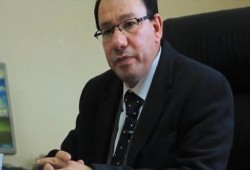 قنديل ساخراً: "لما تيجي فقرة إعلان انتحار "مدير مشتروات مجلس الدولة" ابعتولي