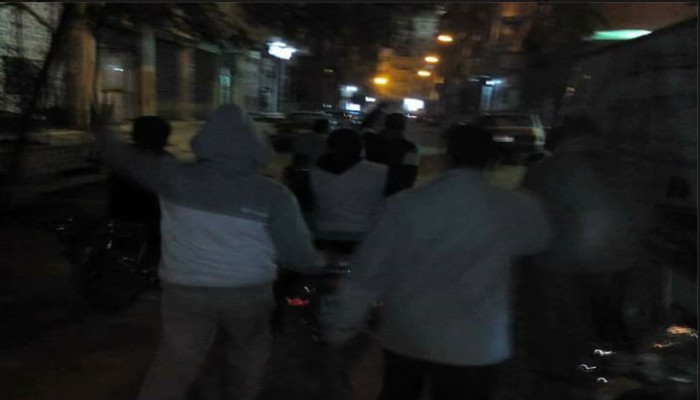 مسيرة ليلية لثوار الزقازيق تنديدا ببيع السيسي لأرض مصر