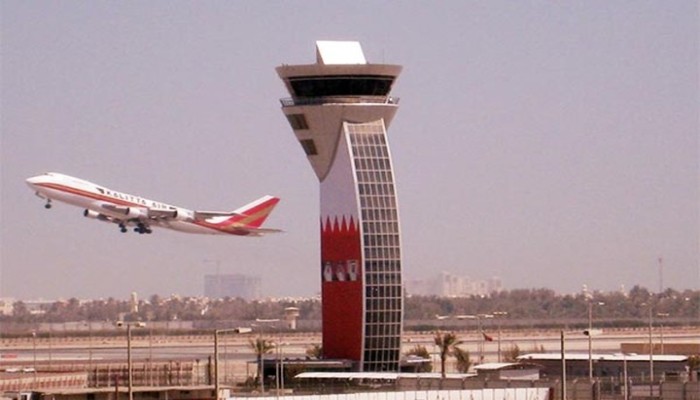 البحرين تفرض رسوما على المسافرين والوافدين
