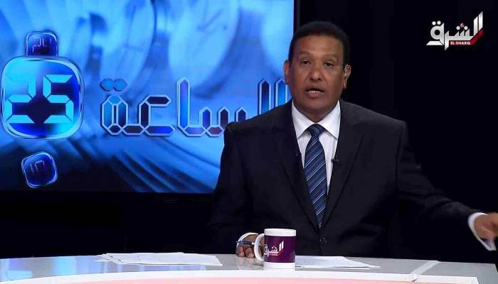 "عزوز" عن مؤيدي السيسي: افتقدوا للقيم الإنسانية وواصلوا الانحطاط