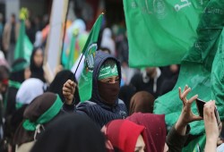 حماس تقرر المشاركة في اللجنة التحضيرية للمجلس الوطني