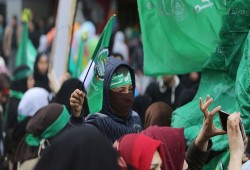 حماس تقرر المشاركة في اللجنة التحضيرية للمجلس الوطني