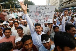 بعد إنكار الحكومة بورما.. أفلام تعذيب الروهينجا تملأ مواقع التواصل (فيديو)