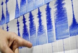 معهد البحوث الفلكية: زلزال العاشر من رمضان قد يتكرر