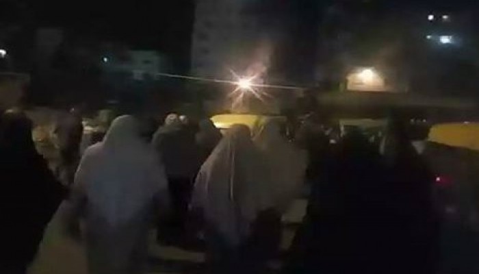 مسيرة ليلية لحرائر سموحة بالإسكندرية استعدادا لذكرى يناير