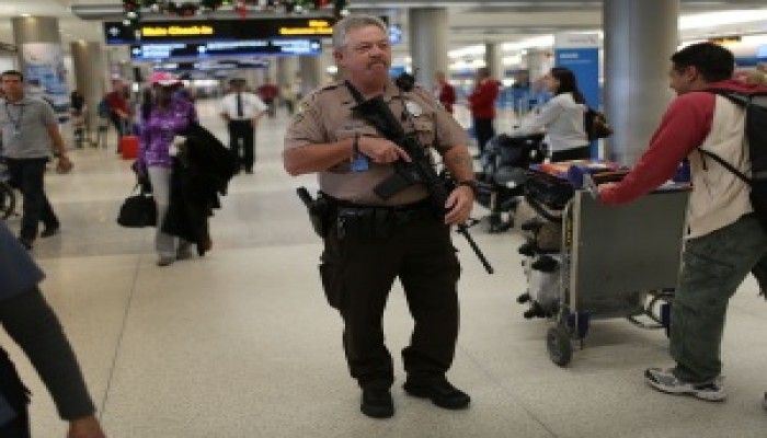 الولايات المتحدة : 5 قتلى و8 جرحى في إطلاق نار داخل مطار بولاية فلوريدا