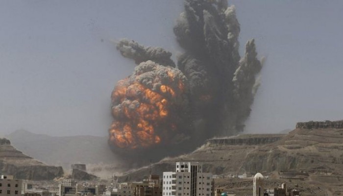 مقتل 6 جنود يمنيين جراء تفجير انتحاري