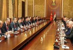 أنقرة وبغداد تؤكدان تعاونهما لتحقيق الاستقرار والأمن بالمنطقة