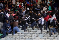 أصداء عالمية لاعتداء الداخلية على جماهير مباراة مصر وتونس