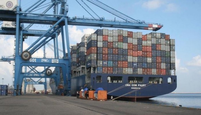 فتح بوغازي الإسكندرية والدخيلة بعد تحسن الأحوال الجوية