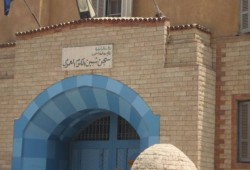 سجن شبين يواصل الانتهاكات.. المجرم "محمد حوام" يجبر المعتقلين على السجود له من دون الله