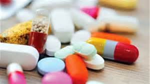 وزير صحة الانقلاب يعلن الأسعار الجديدة لـ 3 ألاف صنف دواء