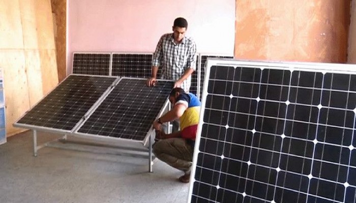 الكساد والخسائر تلاحق شركات "الطاقة الشمسية"