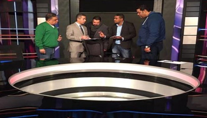 السيسي والجيش يسيطران على قناتي  "العاصمة" و "دي إم سي"