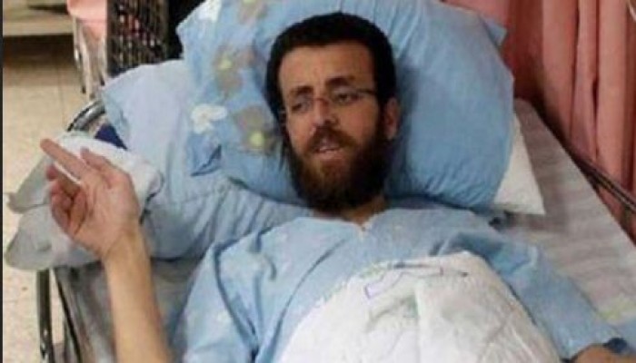 على طريق الموت مجدداً.. القيق يدخل إضراباً ثانياً عن الطعام بعد قيام إسرائيل بإعادة اعتقاله