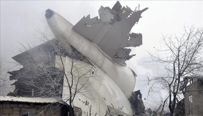 الخطوط الجوية التركية تنفي علاقتها بطائرة شحن سقطت في قرغيزستان