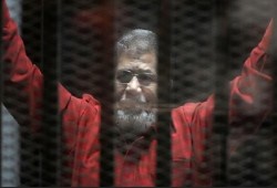 وزير العدل لـ"الرئيس مرسي": "ماذا بينك وبين الله؟"