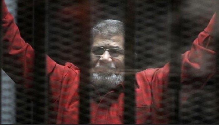 وزير العدل لـ"الرئيس مرسي": "ماذا بينك وبين الله؟"