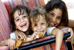 "وزارة التربية الإيطالية" تطرد معلمة طالبت بـ"قتل" أطفال المسلمين