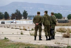 ميليشيات بشار تغتال 3 ضباط روس بعد خلاف على سرقة بيوت السوريون المهجرون