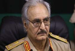 «حفتر» يصل القاهرة قبل مؤتمر اجتماع وزراء الخارجية العرب