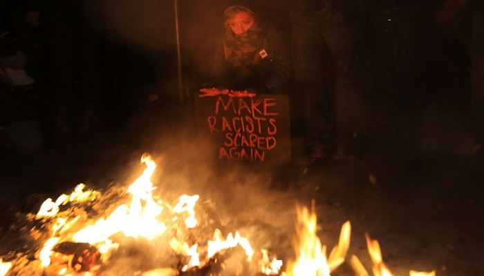 أعمال عنف بالعاصمة الأمريكية احتجاجا على تولي ترامب لمهامة