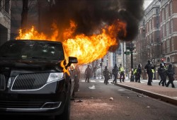 إصابة 6 من الشرطة واعتقال 217 متظاهرًا حصيلة احتجاجات الأمريكيون ضد ترامب